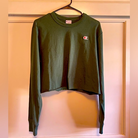 UO Exclusive Champion Tee - Picture 8 of 8